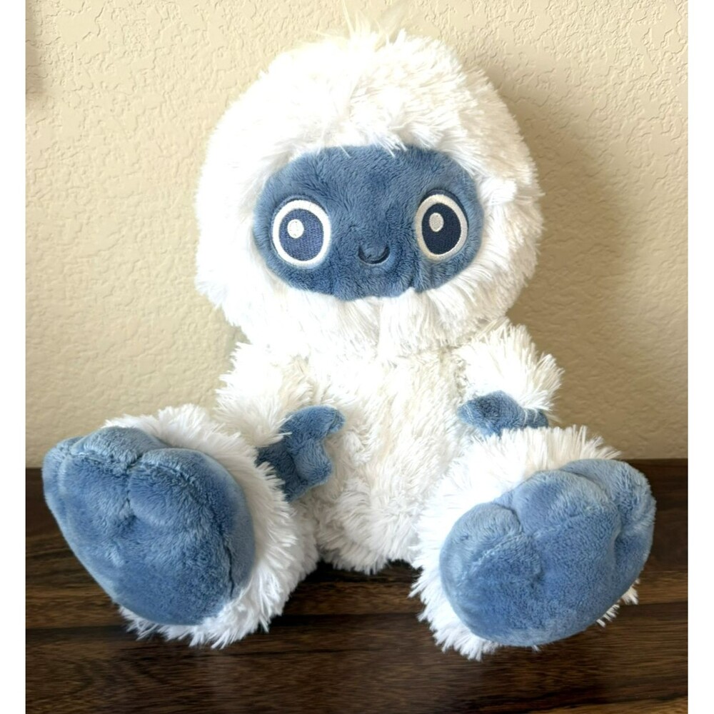 Walt Disney Parks Yeti Expedition Everest Animal Kingdom Big Feet 11" Plush